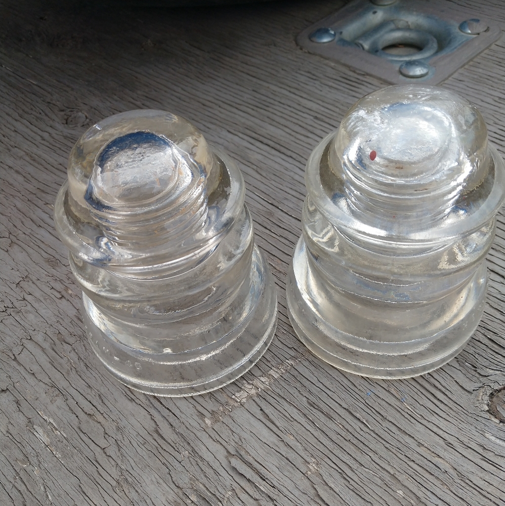 Hemmingray insulators